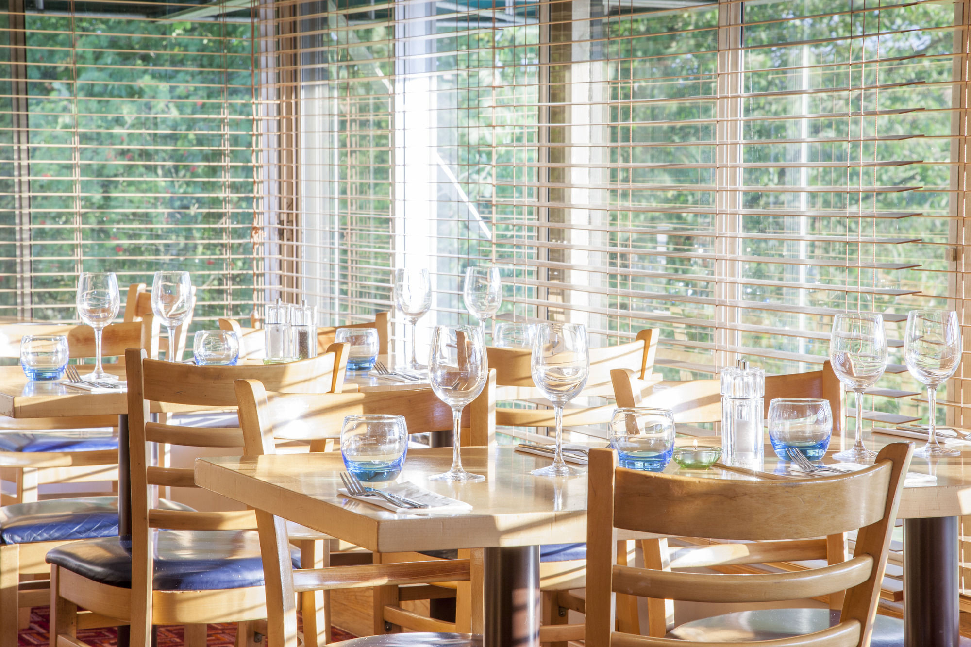Hotel Stoke On Trent M6 Jct15 By Ihg 4*